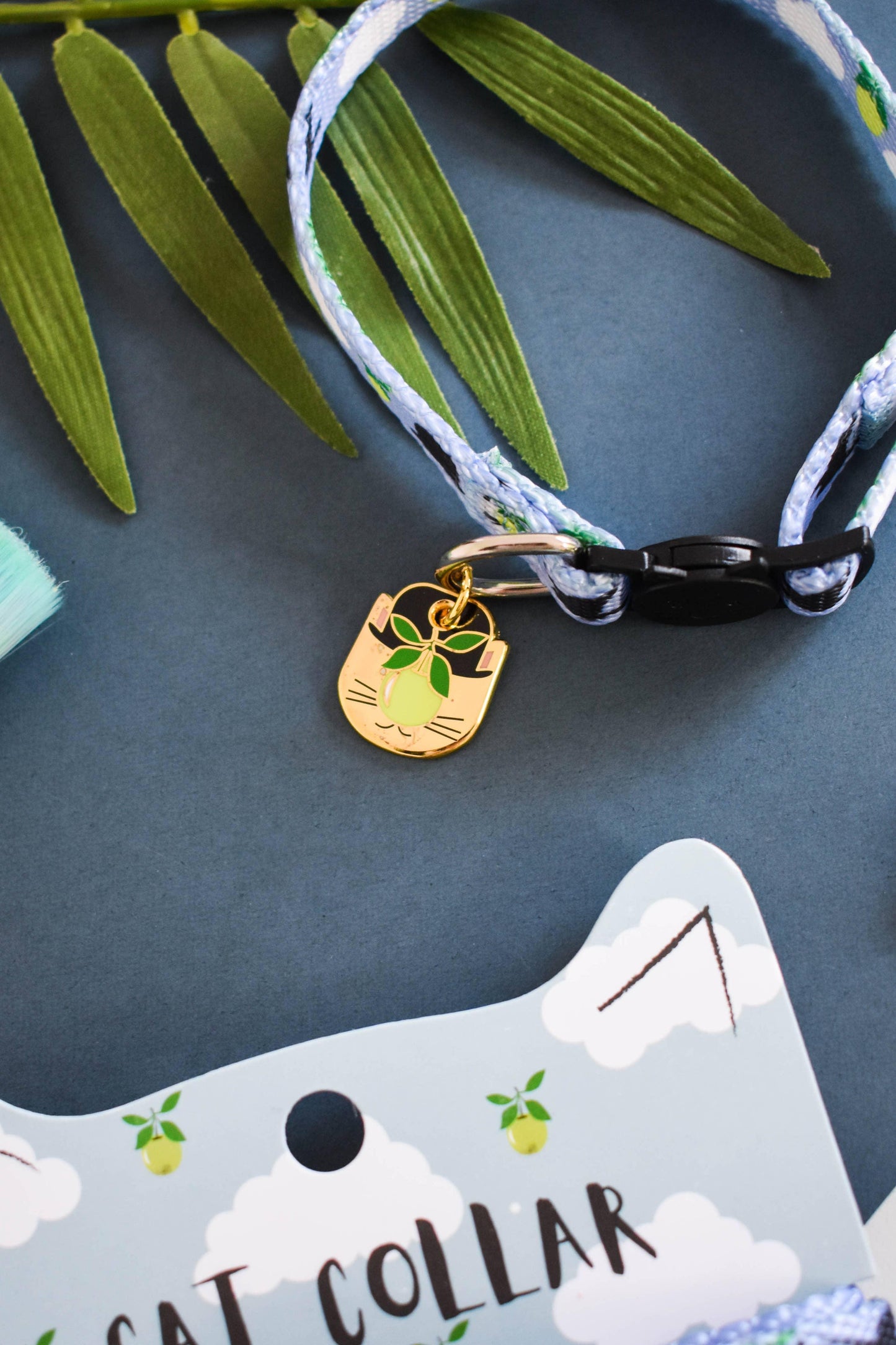 đ± Collier RenĂ© Mogritte Artiste - Les p'tits potes