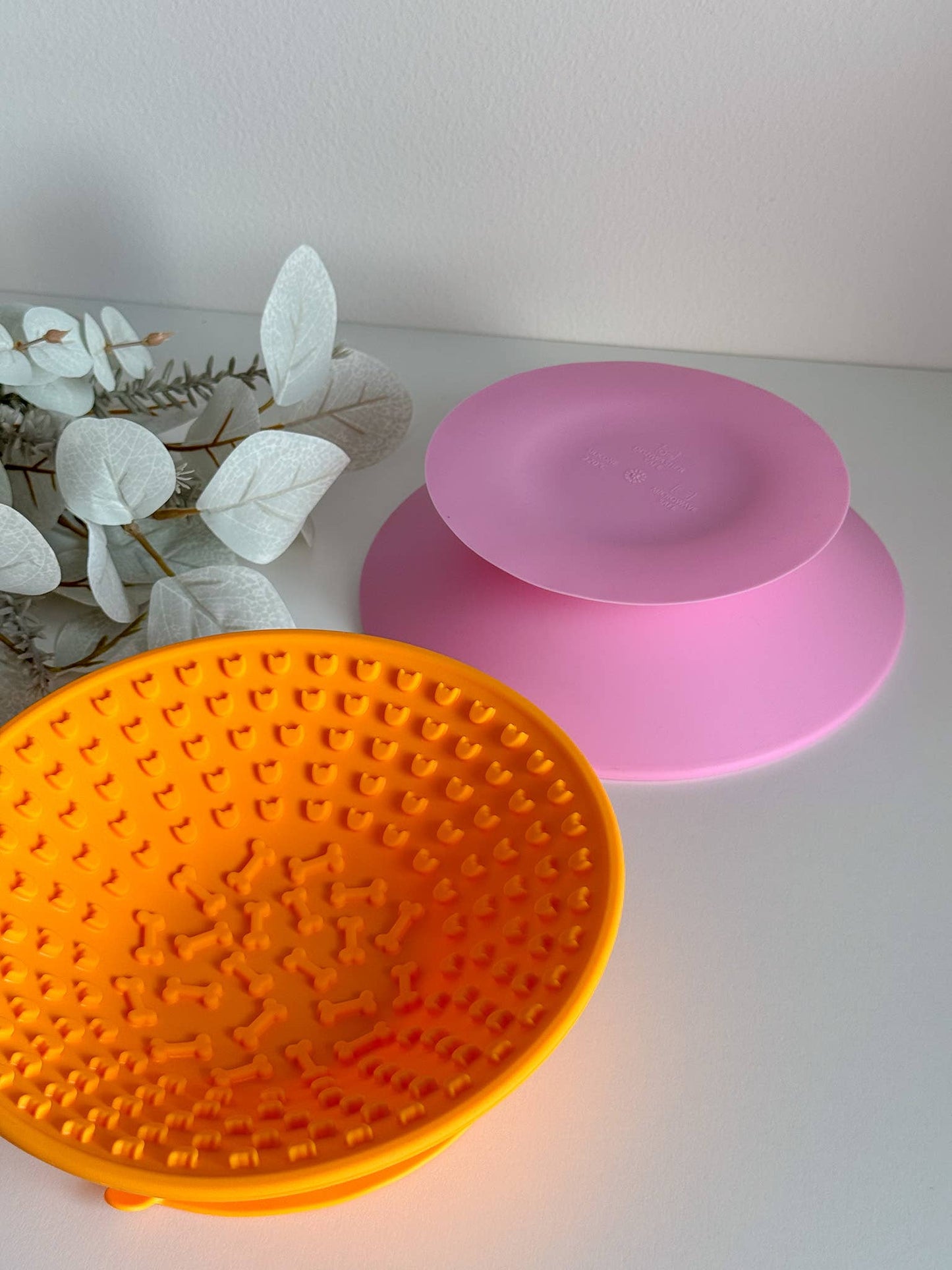 đ¶ Bol de lĂ©chage pour chien Ă ventouse (Slow feeder) - Les p'tits potes