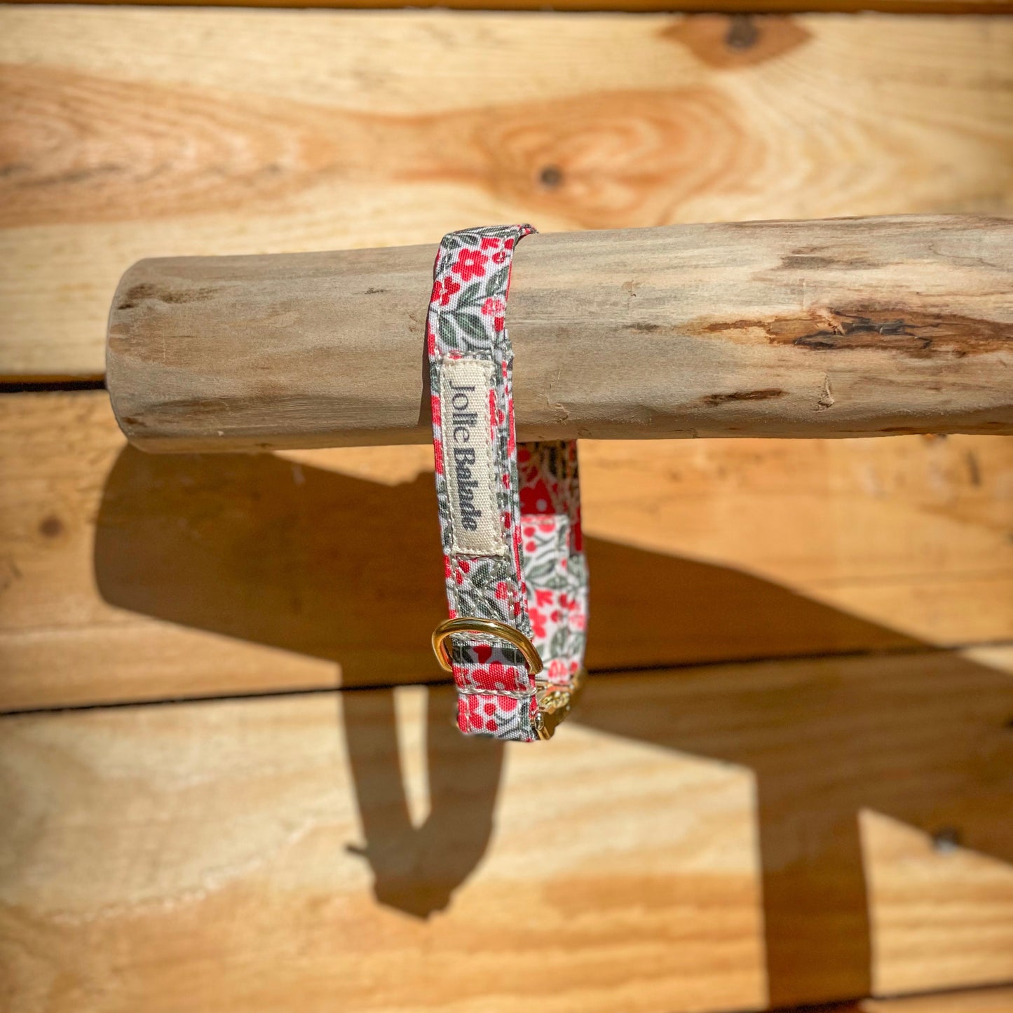 🐶 Collier "RED FLOWERS"