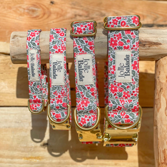 🐶 Collier "RED FLOWERS"