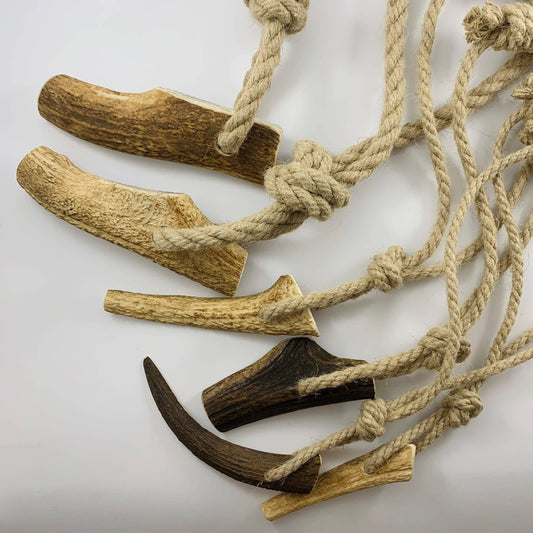 🐶 Jouet en bois de cerf avec corde de chanvre - Les p'tits potes