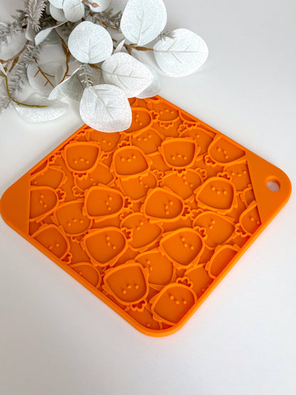 🐶🐱 Tapis de léchage pour chiens et chats "Chicken Party"